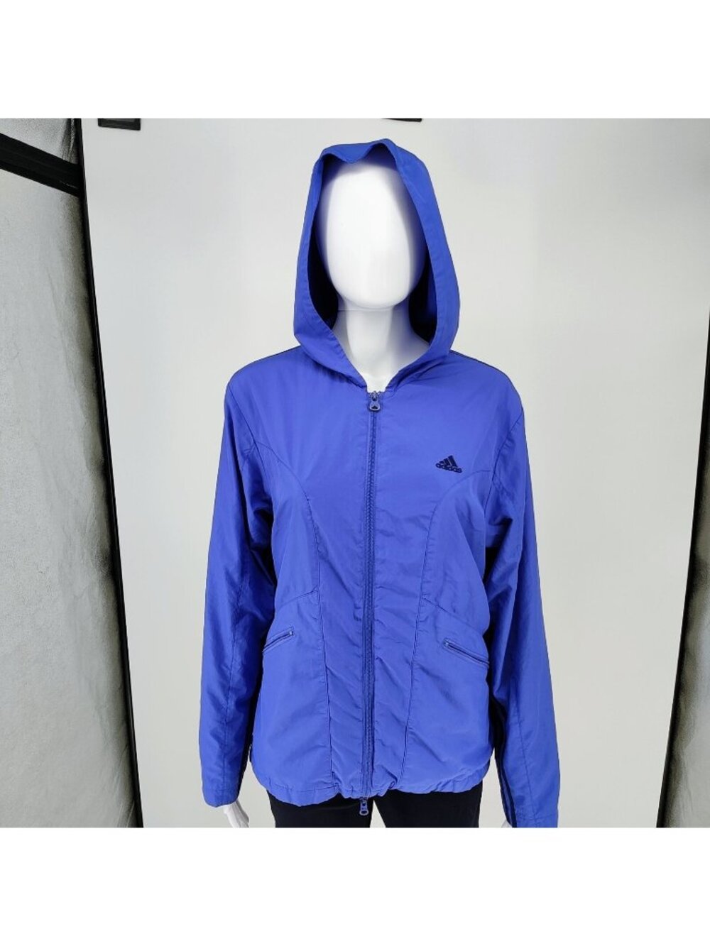 Vintage Adidas Y2K 2003 Women's Blue Hooded Windbreaker Jacket (L) *Fair